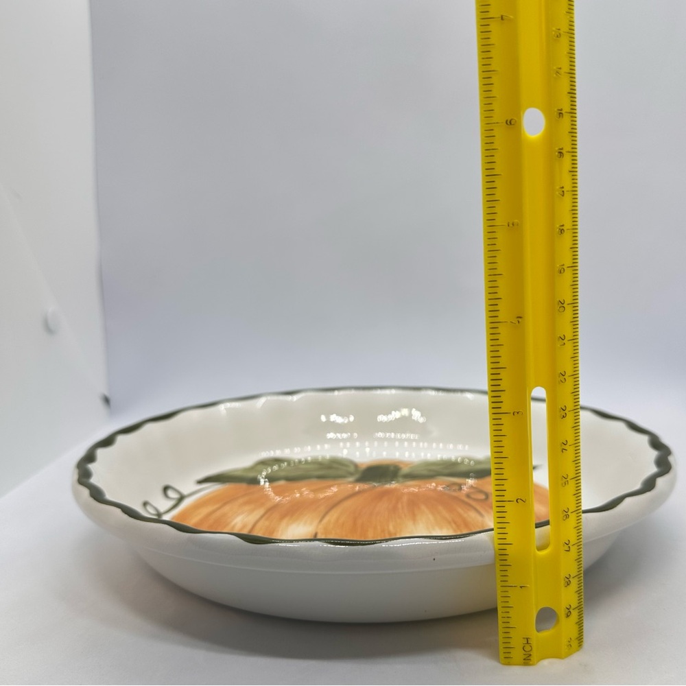 Williams-Sonoma Pumpkin Design Ceramic Pie Dish 9.75" Round White Orange Green - Picture 8 of 8